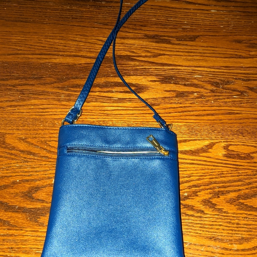blue crossbody purse